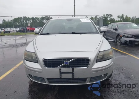 2007 Volvo S40 T5 из США, поврежденный, VIN YV1MS682472281068